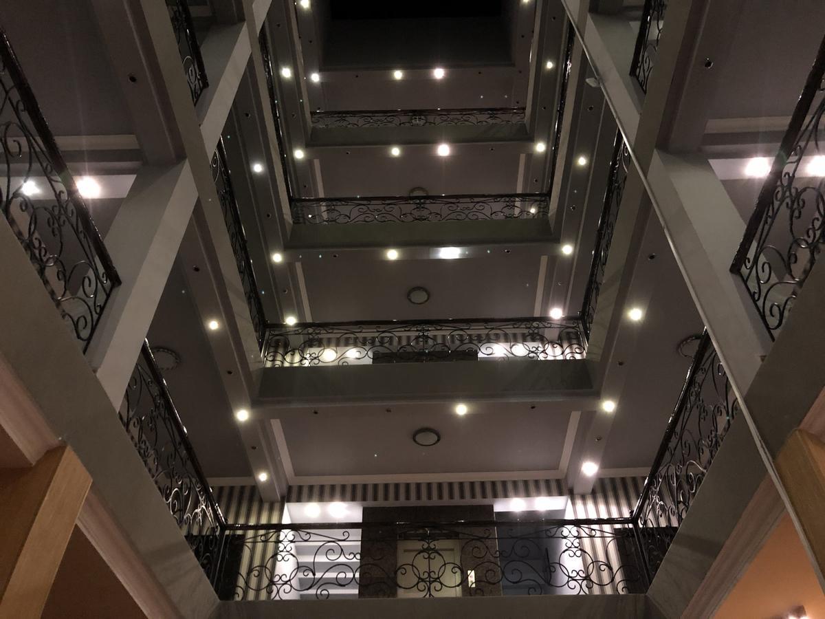 קובולטי Hotel Condori מראה חיצוני תמונה